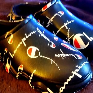 Champion slides size 9.5